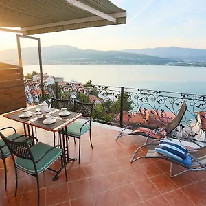apartment-nanito.hotels-in-trogir.com/